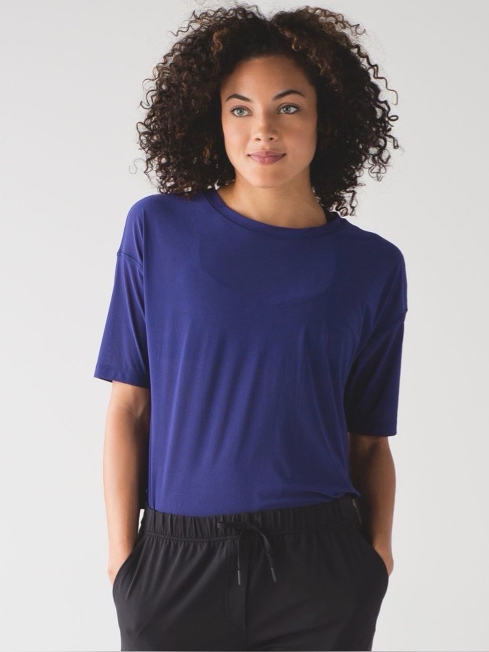Lululemon Get Low Short Sleeve Size 6
